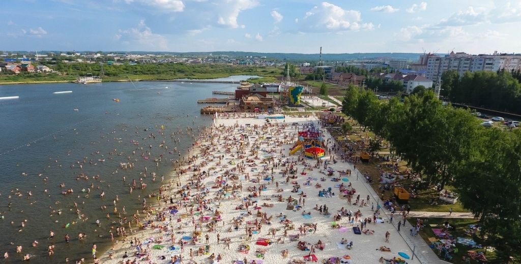Нефть и бизнес на пляже: чем живет Альметьевский район Татарстана?