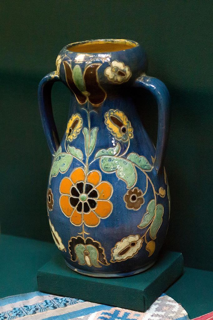 Керамическая ваза, 1920-е годы, Пестрецы.jpg